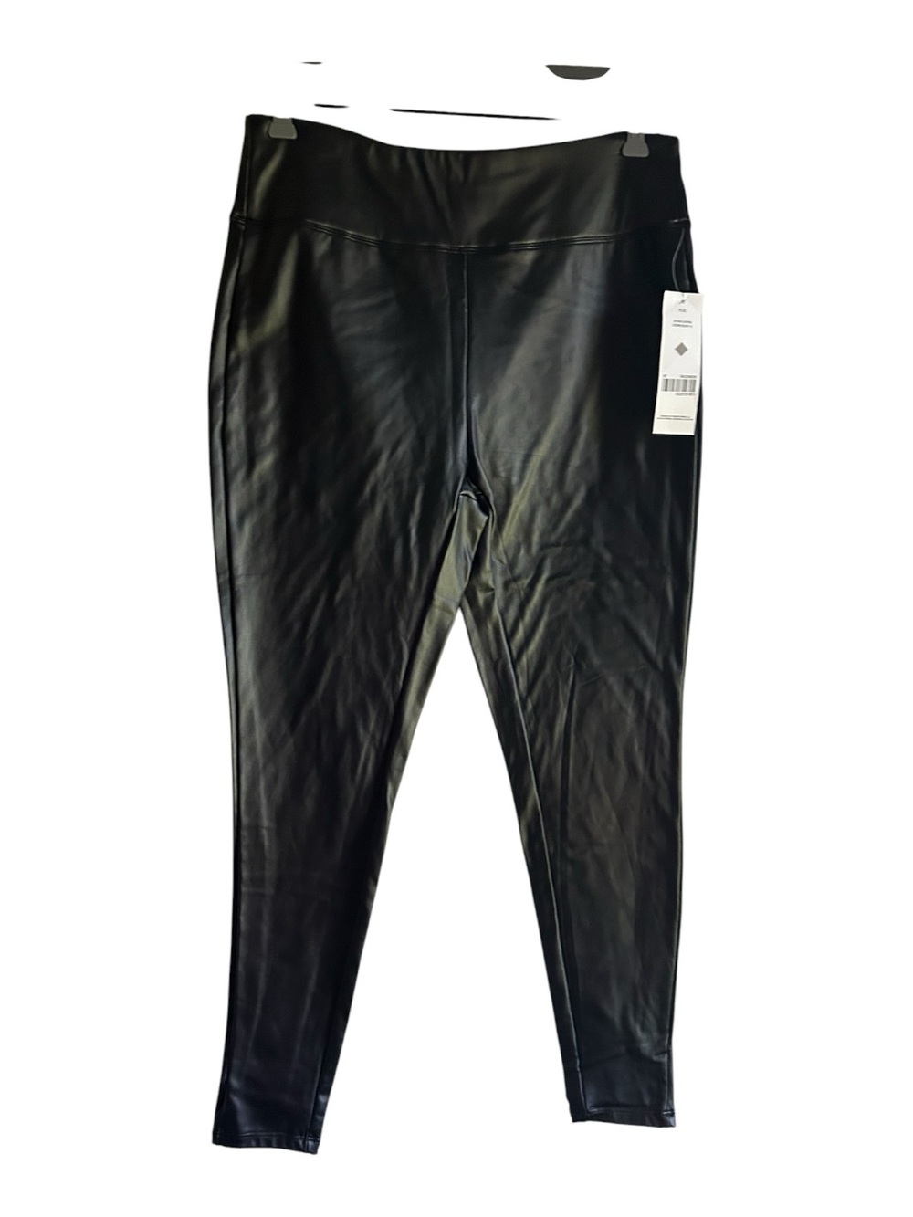 Just Be Women’s Size 1X Black Faux Leather Leggings